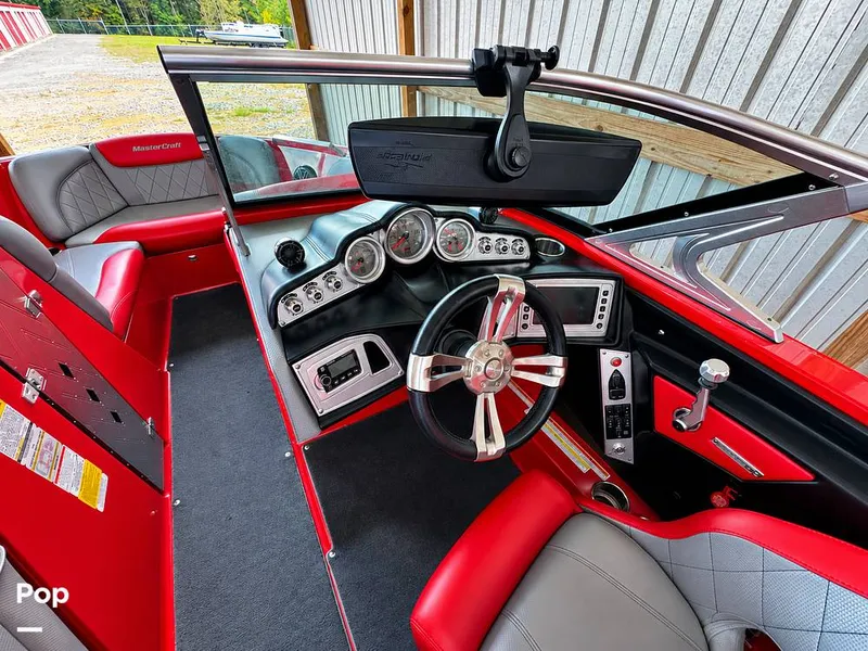 Slide: The Image of Mastercraft X30 2015 - 16731088