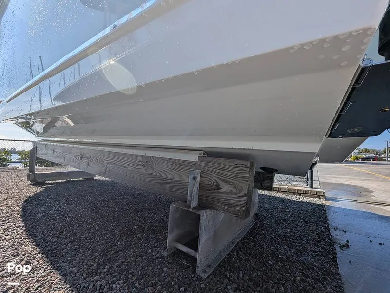 Slide: The Image of Sea Hunt Ultra 239 SE 2020 - 16110722