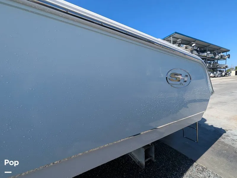 Slide: The Image of Sea Hunt Ultra 239 SE 2020 - 16110725