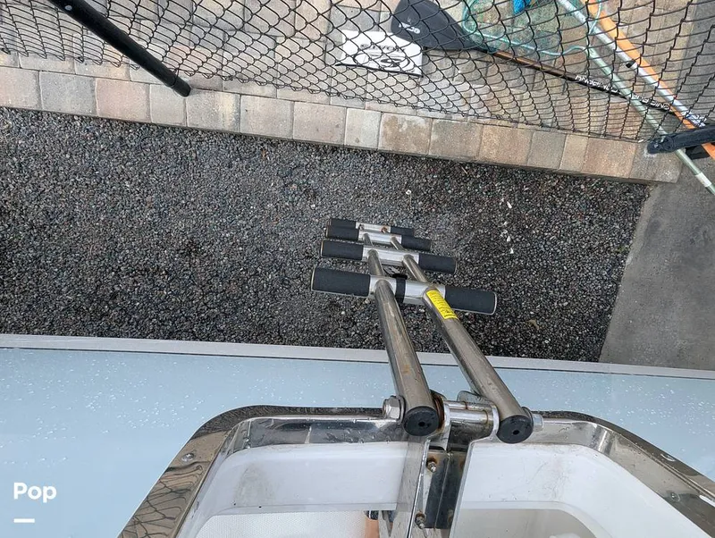 Slide: The Image of Sea Hunt Ultra 239 SE 2020 - 16110582