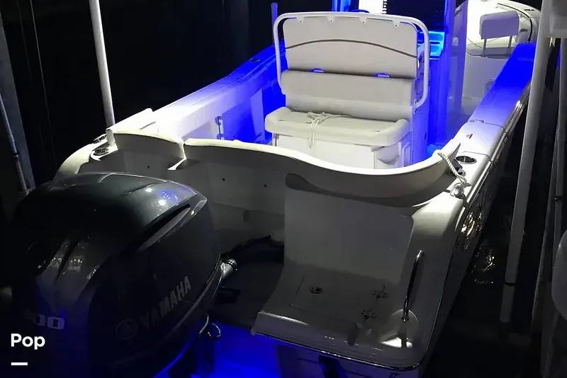 Slide: The Image of Sea Hunt Ultra 239 SE 2020 - 16110614