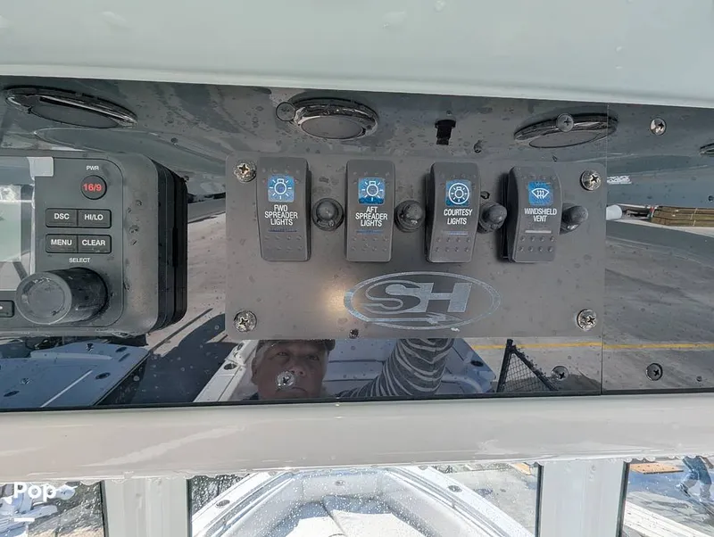 Slide: The Image of Sea Hunt Ultra 239 SE 2020 - 16110611