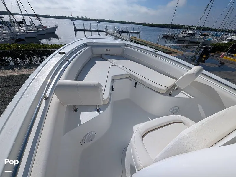 Slide: The Image of Sea Hunt Ultra 239 SE 2020 - 16110612