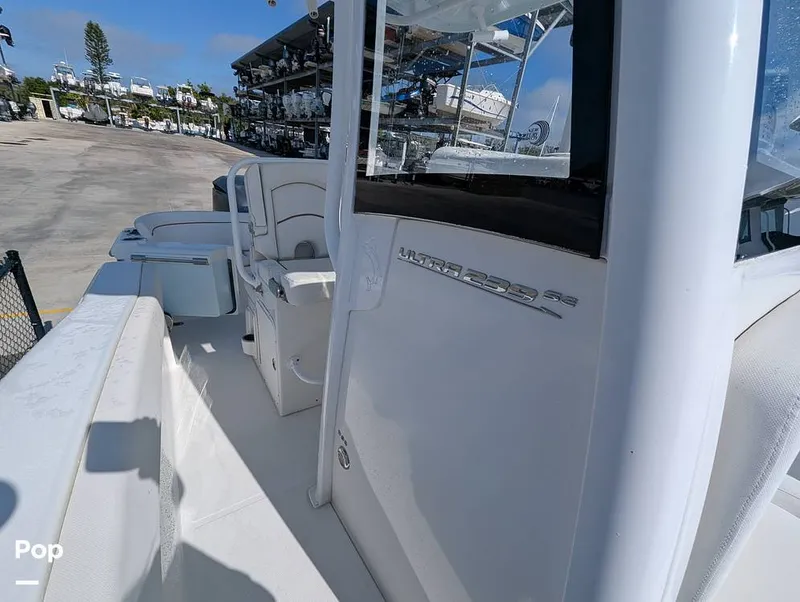 Slide: The Image of Sea Hunt Ultra 239 SE 2020 - 16110623