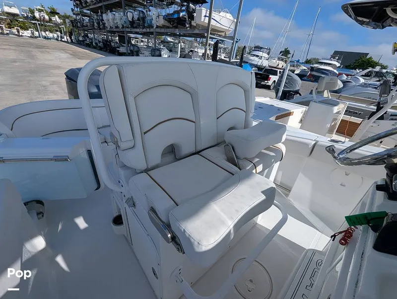 Slide: The Image of Sea Hunt Ultra 239 SE 2020 - 16110625