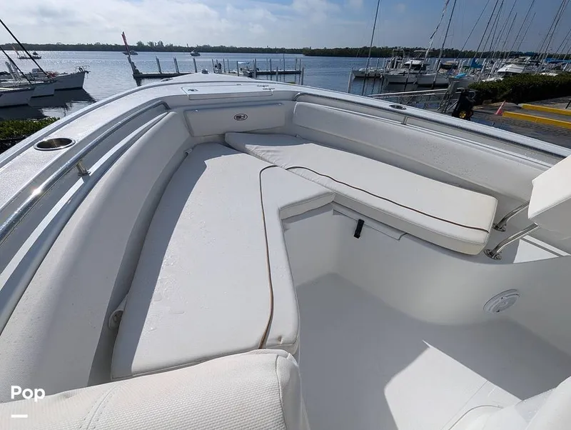 Slide: The Image of Sea Hunt Ultra 239 SE 2020 - 16110630