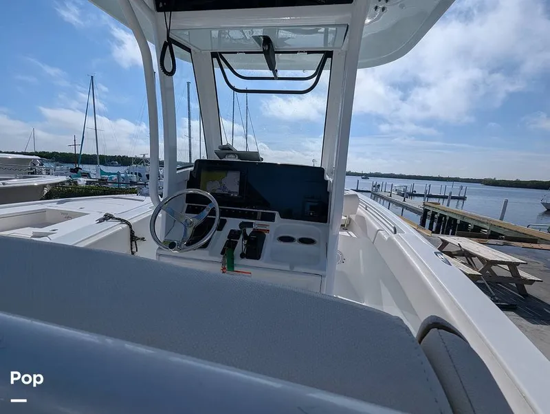 Slide: The Image of Sea Hunt Ultra 239 SE 2020 - 16110696