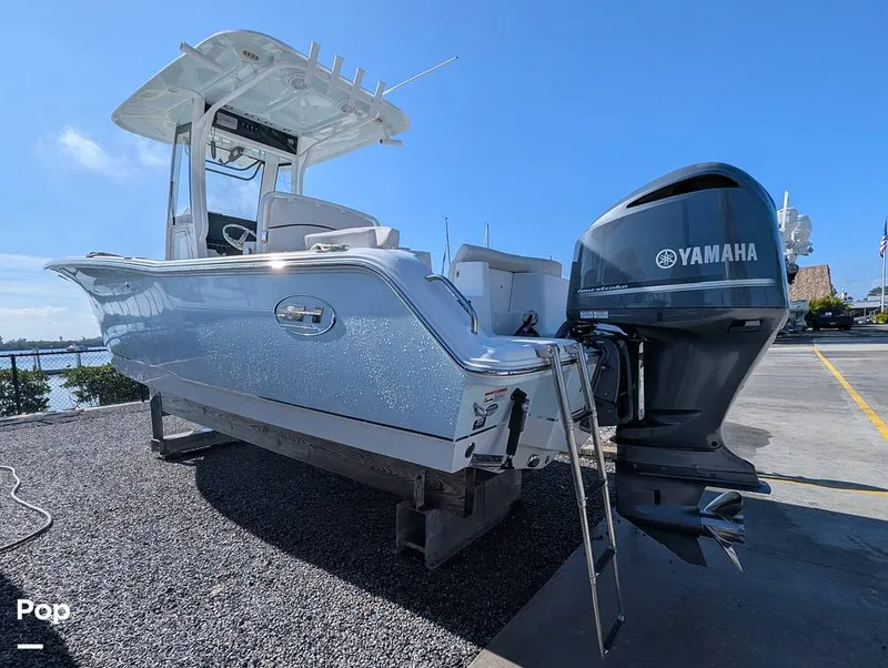 Slide: The Image of Sea Hunt Ultra 239 SE 2020 - 16110699