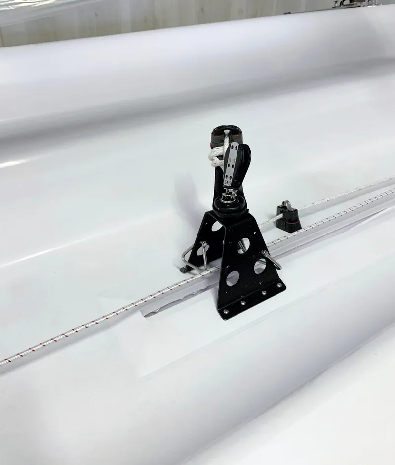 Slide: The Image of 2021 Catalina 16.5 - Mainsheet - 5