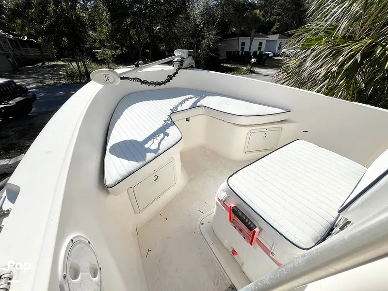 Slide: The Image of Bow Seating - 16111146