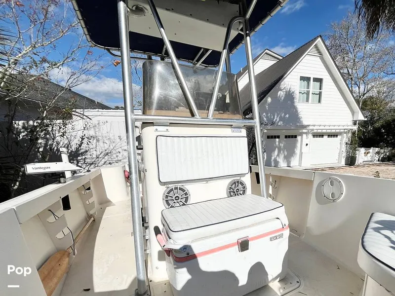 Slide: The Image of Cooler Seat W/backrest - 16111154