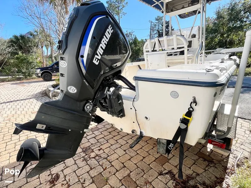 Slide: The Image of Evinrude 140 E-TEC - 16111123