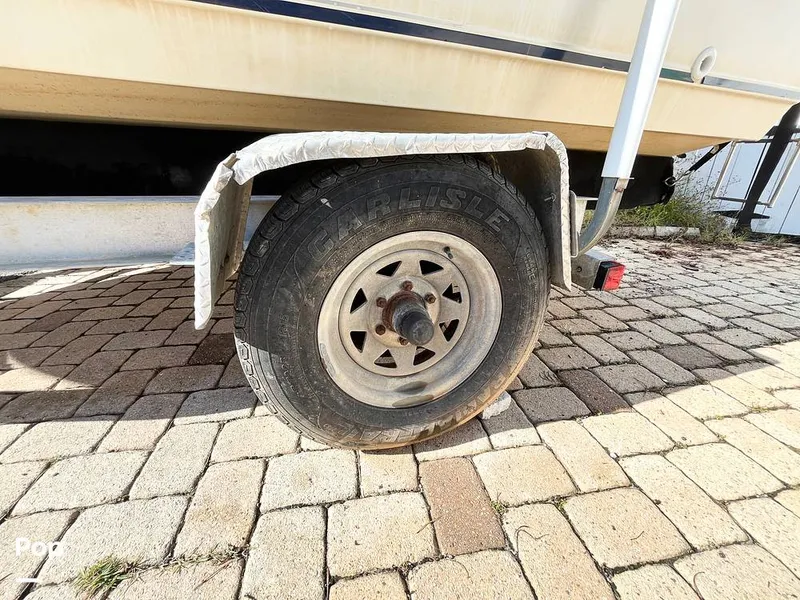 Slide: The Image of Sea Hunt Triton 200 2002 - 16111108