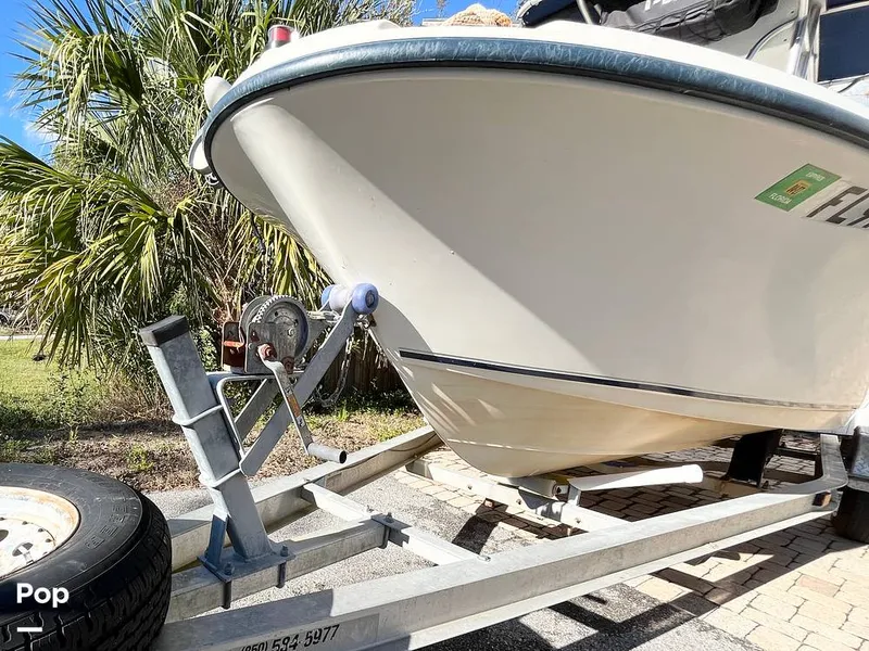 Slide: The Image of Sea Hunt Triton 200 2002 - 16111169