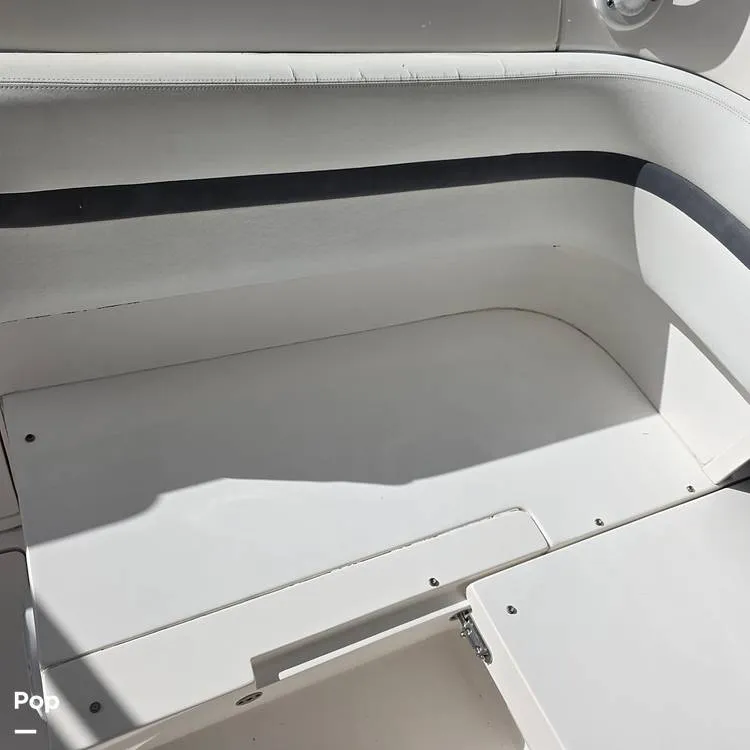 Slide: The Image of Intrepid 375 2014 - 16132053