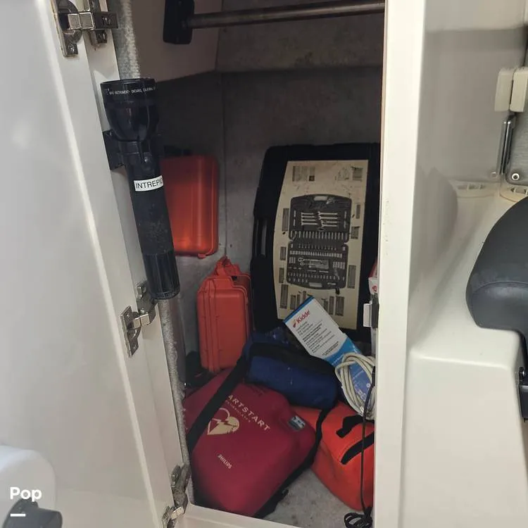 Slide: The Image of Intrepid 375 2014 - 16132060