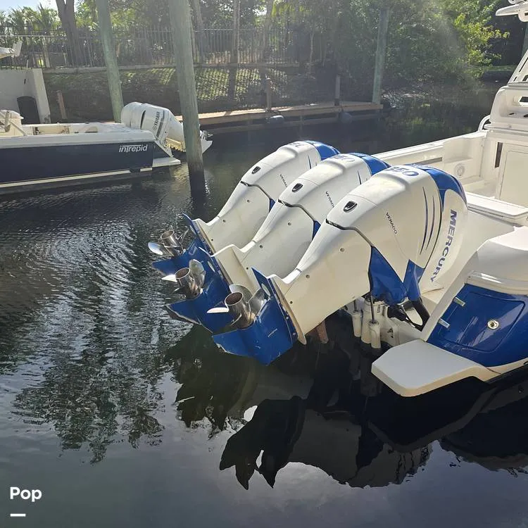 Slide: The Image of Intrepid 375 2014 - 16132006