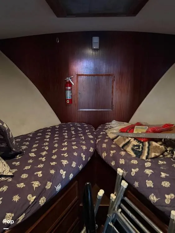 Slide: The Image of Hatteras 37 convertible 1978 - 16091651