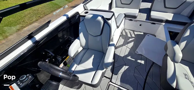 Slide: The Image of Yamaha 252XE 2023 - 16152118