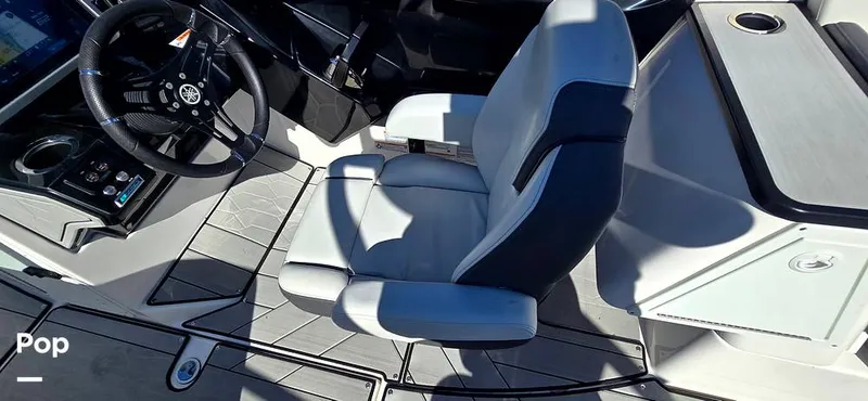 Slide: The Image of Yamaha 252XE 2023 - 16152120