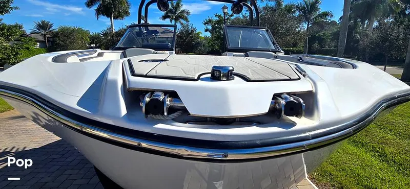 Slide: The Image of Yamaha 252XE 2023 - 16151984