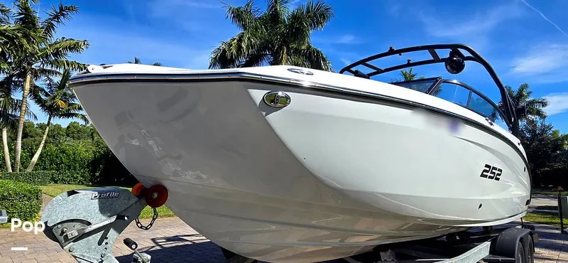 Slide: The Image of Yamaha 252XE 2023 - 16151996