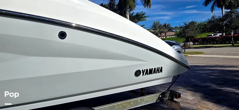 Slide: The Image of Yamaha 252XE 2023 - 16152000