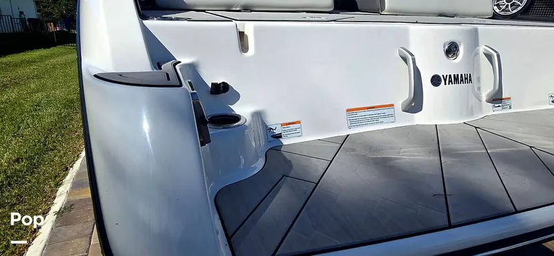 Slide: The Image of Yamaha 252XE 2023 - 16152014