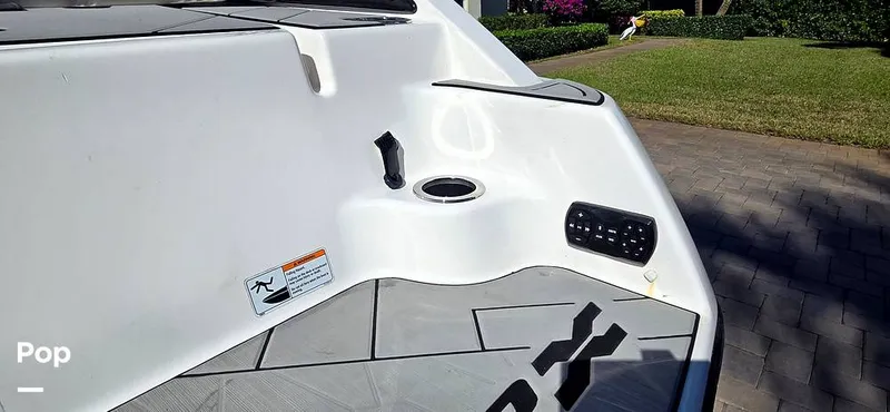 Slide: The Image of Yamaha 252XE 2023 - 16152017