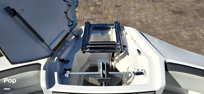 Slide: The Image of Yamaha 252XE 2023 - 16152033