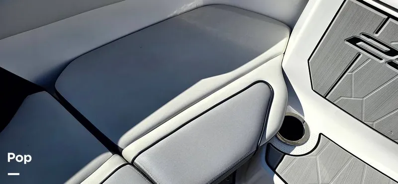 Slide: The Image of Yamaha 252XE 2023 - 16152039