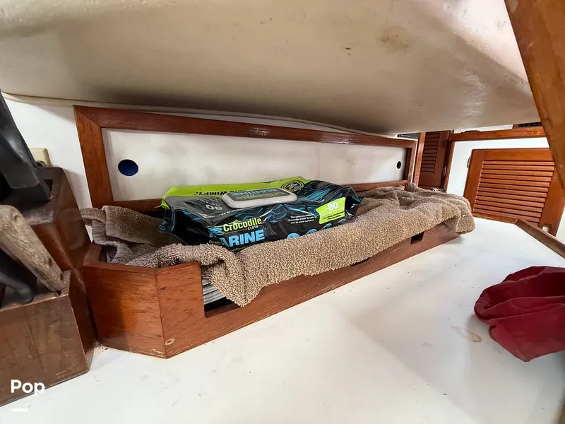 Slide: The Image of Morgan 44 Center Cockpit 1989 - 16108440