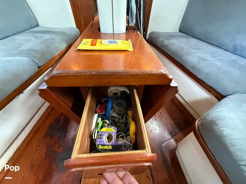 Slide: The Image of Morgan 44 Center Cockpit 1989 - 16108445