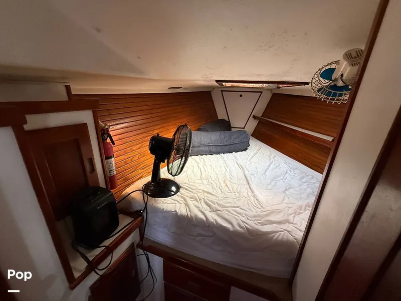 Slide: The Image of Morgan 44 Center Cockpit 1989 - 16108449