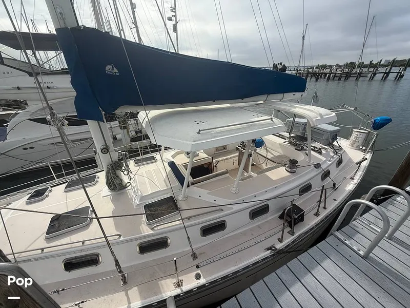 Slide: The Image of Morgan 44 Center Cockpit 1989 - 16108354