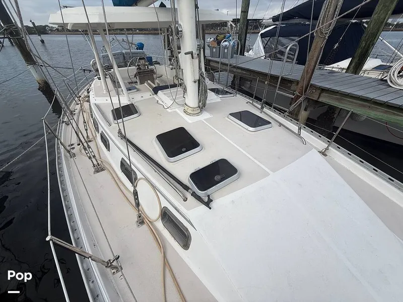 Slide: The Image of Morgan 44 Center Cockpit 1989 - 16108370