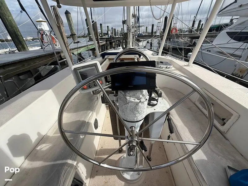 Slide: The Image of Morgan 44 Center Cockpit 1989 - 16108399