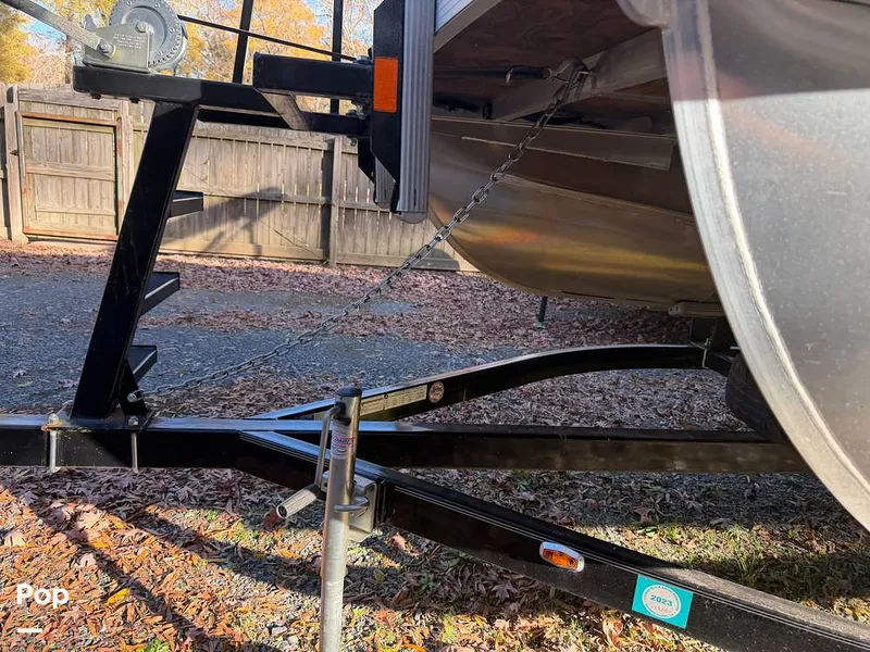 Slide: The Image of Bennington SX20 2022 - 16133919