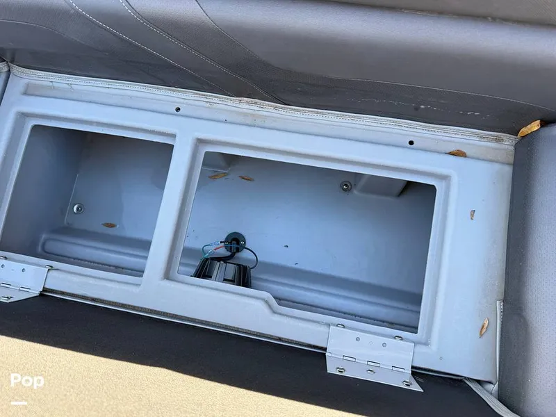 Slide: The Image of Bennington SX20 2022 - 16133968