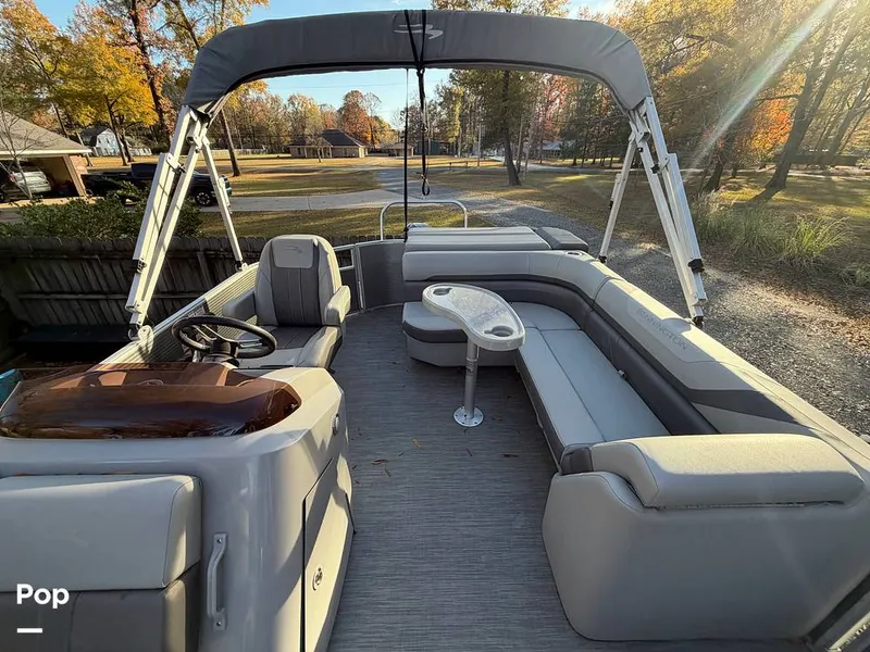 Slide: The Image of Bennington SX20 2022 - 16133956