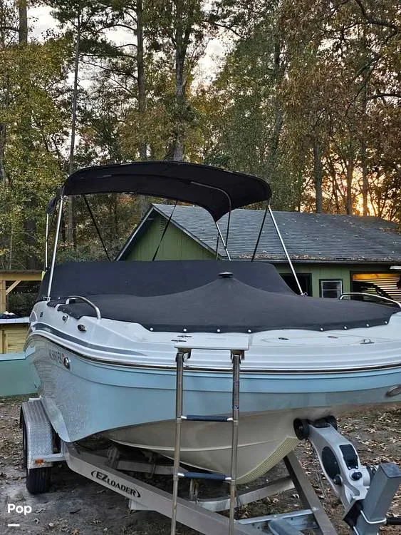 Slide: The Image of Cover - Mooring - 16093247