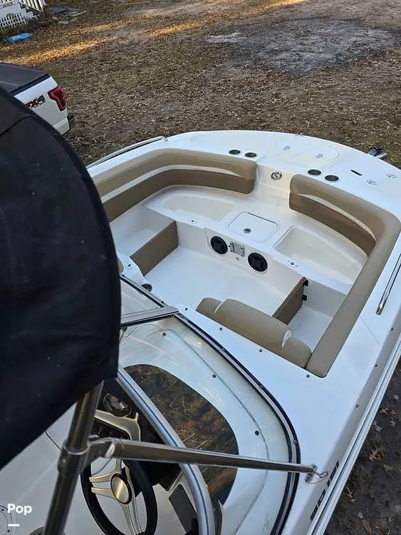 Slide: The Image of Bow Seating - 16093249