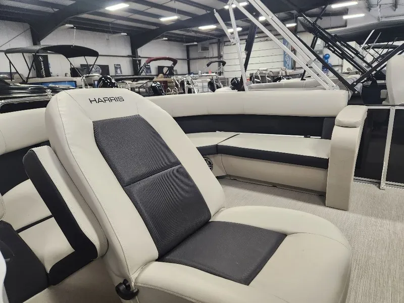 Slide: The Image of Harris 21BRZ 2024 - 4