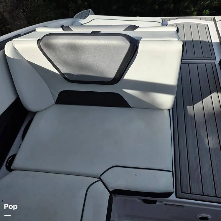 Slide: The Image of Yamaha 222S 2023 - 16115298