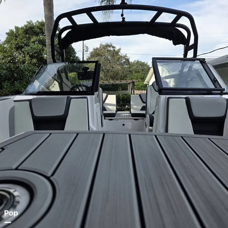 Slide: The Image of Yamaha 222S 2023 - 16115304