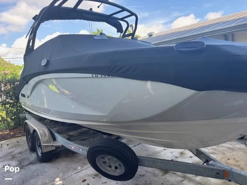 Slide: The Image of Yamaha 222S 2023 - 16094015