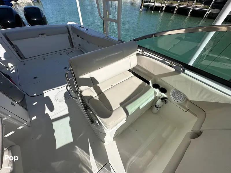 Slide: The Image of Boston Whaler 270 Vantage 2015 - 16189189