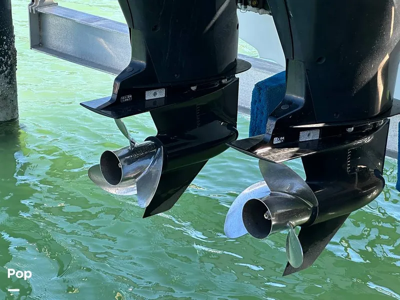 Slide: The Image of Boston Whaler 270 Vantage 2015 - 16189212