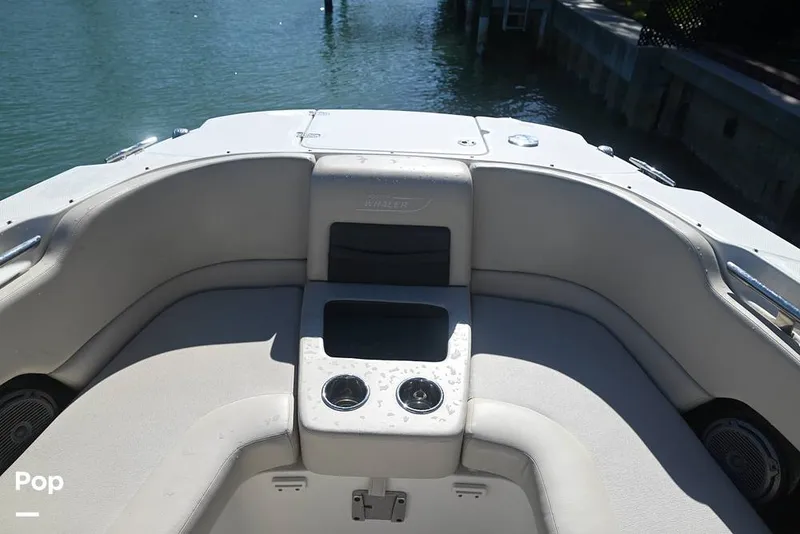 Slide: The Image of Boston Whaler 270 Vantage 2015 - 16174241
