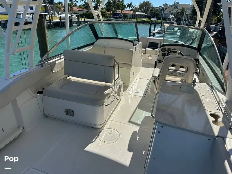 Slide: The Image of Boston Whaler 270 Vantage 2015 - 16170038